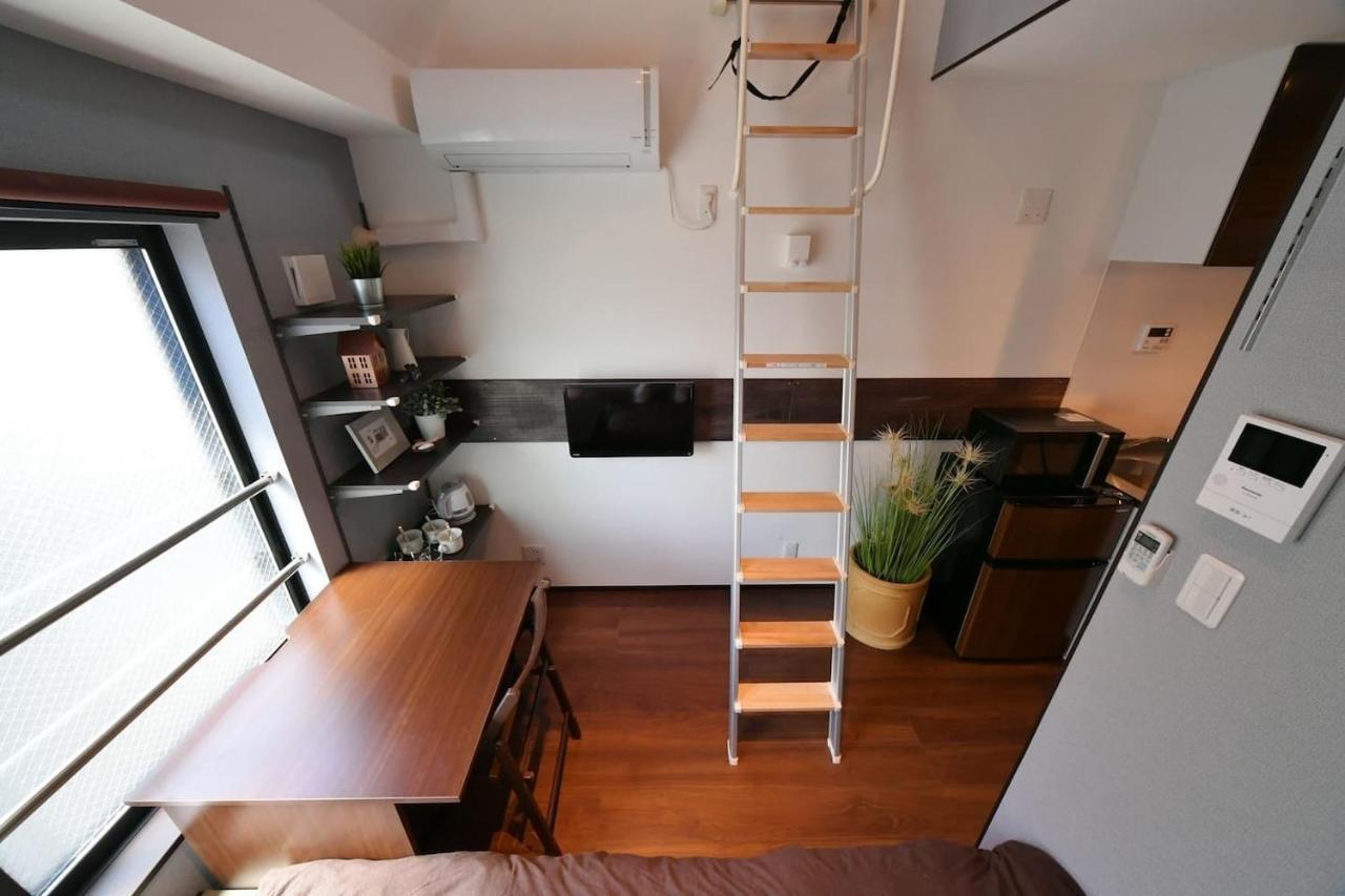 Style Wood Sangenjaya - Vacation 68765v